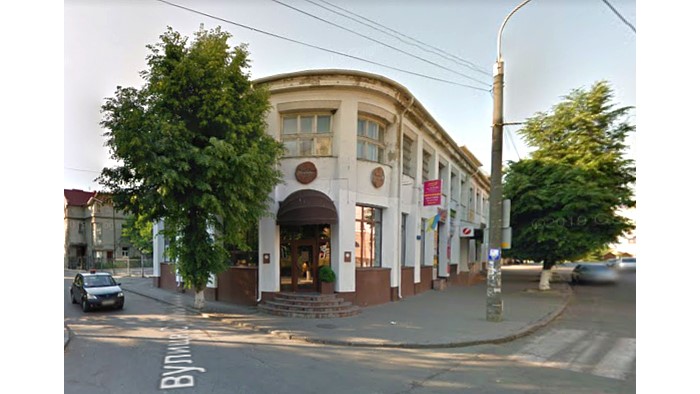 Budynek na obecnej ulicy Wynnyczenki, gdzie  znajdowała się redakcja tygodnika „Wołyń”, w której pracował Józef Łobodowski